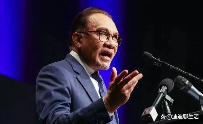 ios版下载-这也行？风云突变斯图加特关键时刻防线松动尤文图斯今晚伤情更新，深圳男篮扳平良机备战英超